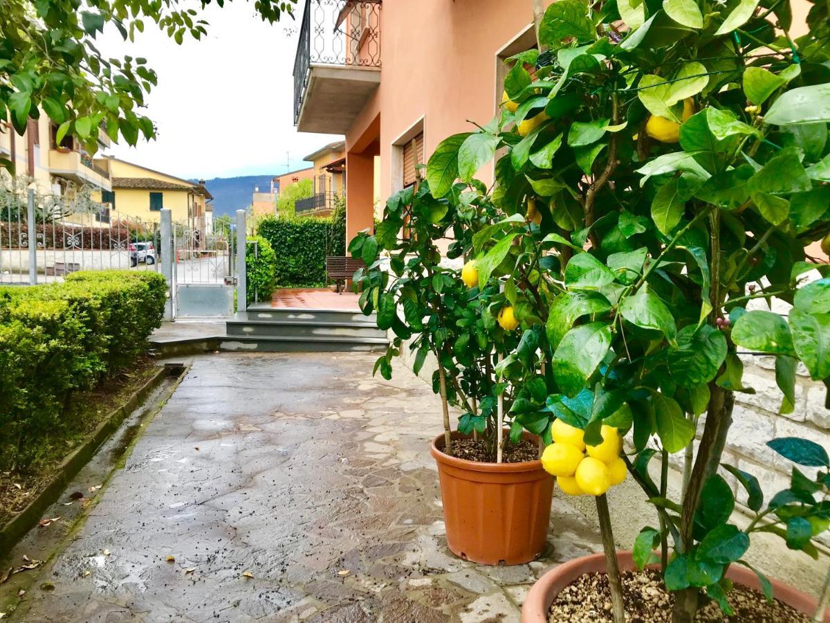 Bed&Breakfast Benedetta Cantagrillo Bagian luar foto