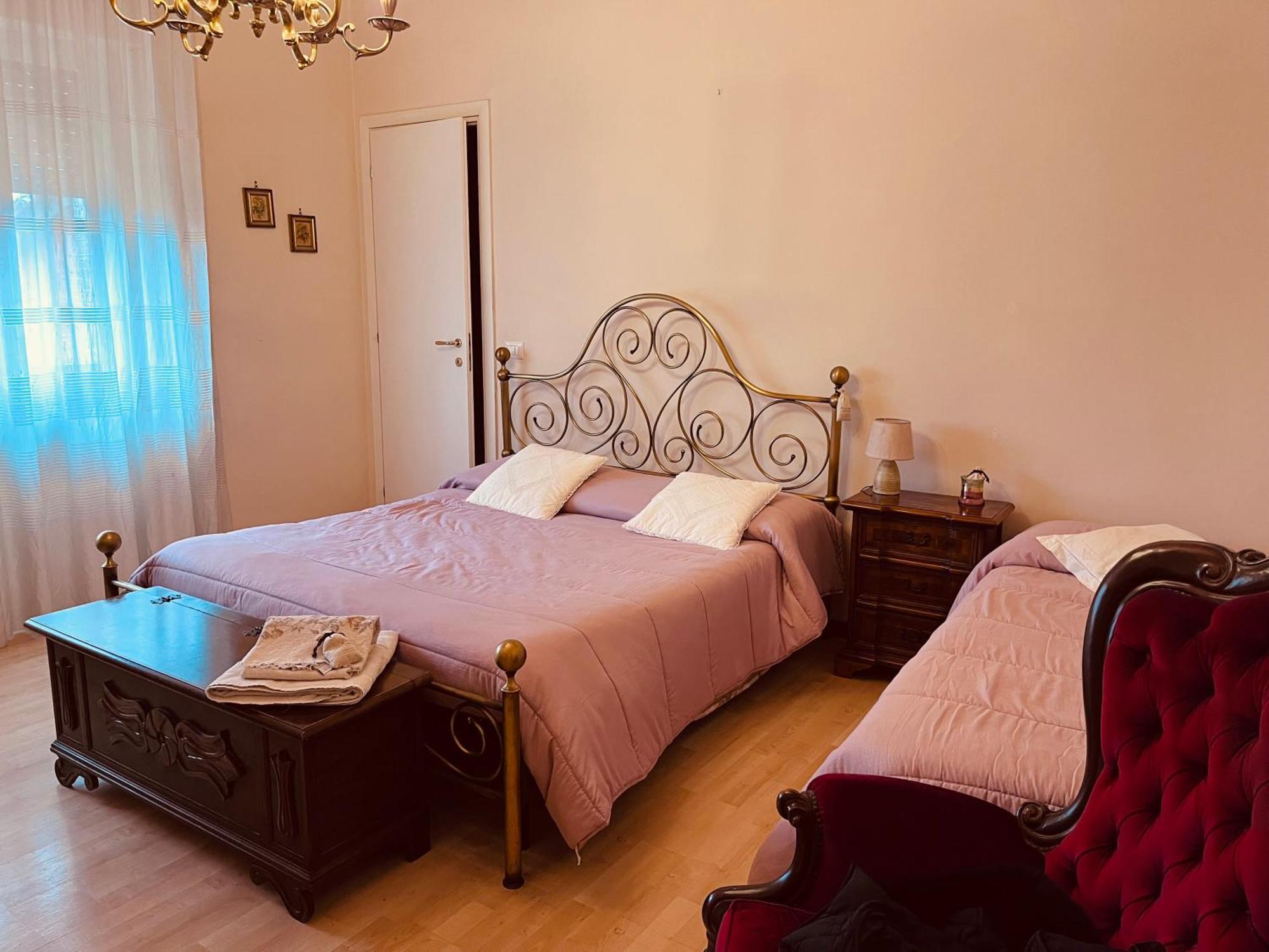 Bed&Breakfast Benedetta Cantagrillo Bagian luar foto
